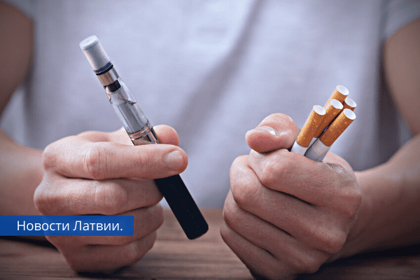 Исследование всё меньше жителей Латвии курят обычные сигареты.