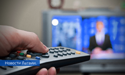 Суд Латвии отменил решение об отключении пяти российских телеканалов.