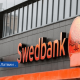 Swedbank повысил стоимость месячной платы за карточку.