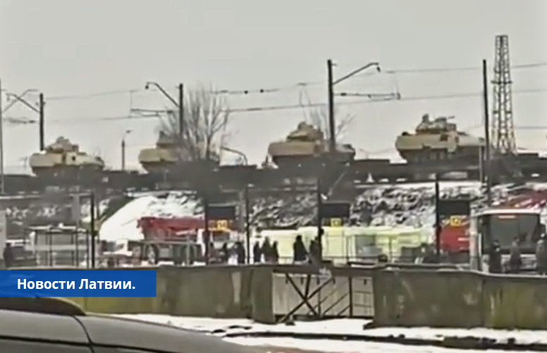 Десятки танков в центре Риги: что происходит?