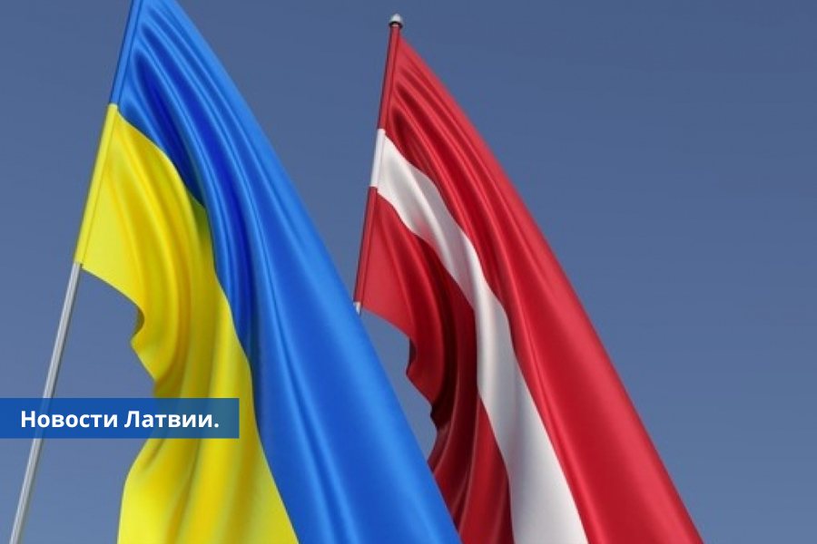 Министр экономики в Киеве обсудили план Латвии по восстановлению Украины.