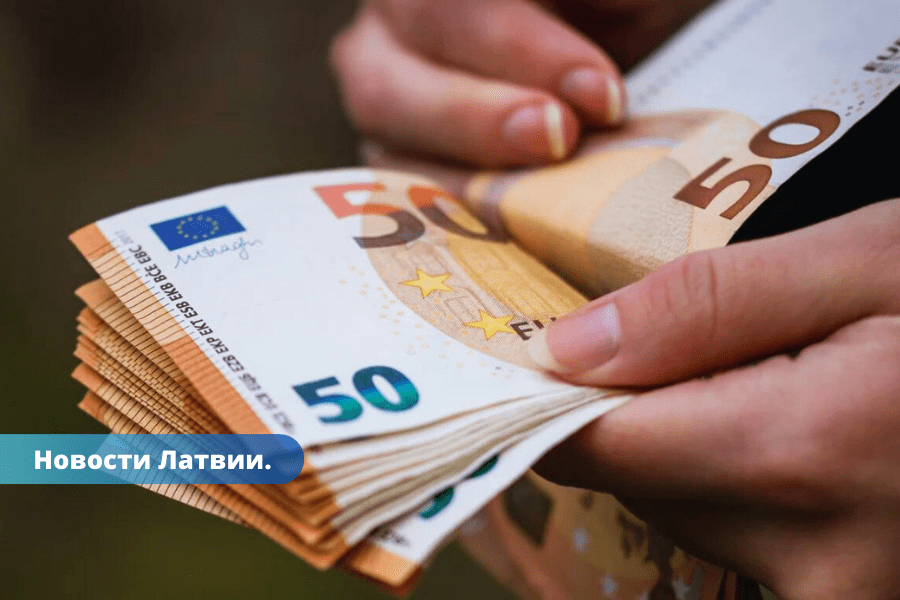 Украинский беженец: латвийская таможня отняла у семьи все деньги.