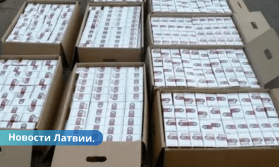 В тракторах из Беларуси обнаружено почти 130 тысяч контрабандных сигарет.