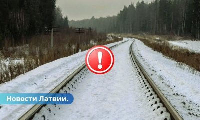 Мужчина погиб под колесами поезда ЧП в Ливанском крае.