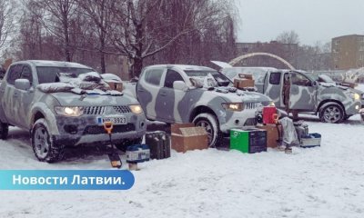 ВИДЕО джипы, куртки, консервы и прочее отправляют в Украину.