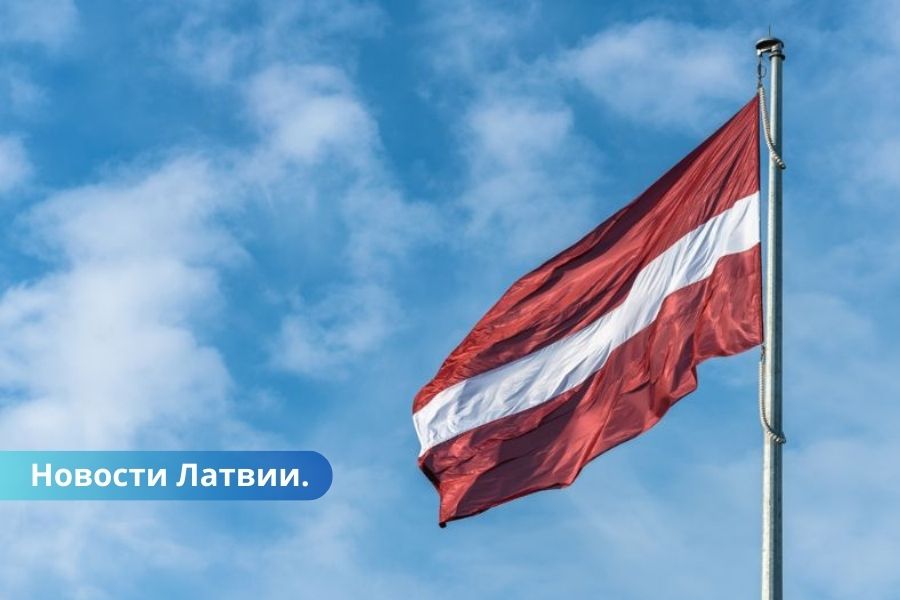 1 мая – двойной праздник не забудьте вывесить государственные флаги.
