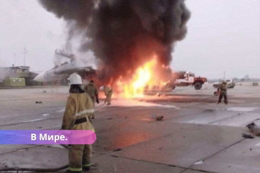 Украина нанесла мощный удар беспилотниками по аэродрому в России.