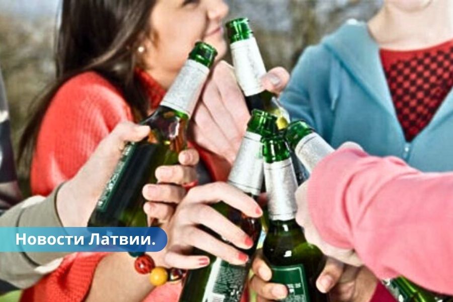В Латвии — «эпидемия» алкоголизма, в том числе среди детей; какие меры принимаются