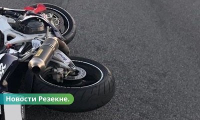 В Резекненском крае мотоциклист попал в аварию.