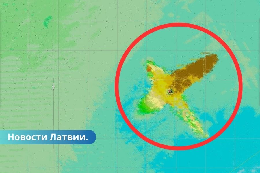 На дне Балтийского моря недалеко от Латвии найдены обломки неизвестного самолета.