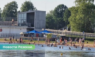 Резекне в водоемах города купаться разрешено.