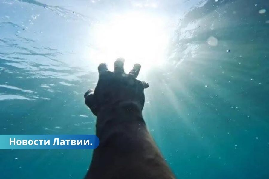 В Лудзенском крае из водоема извлекли утонувшего человека.