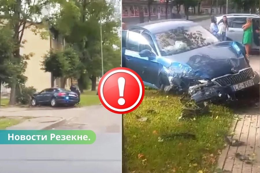 ВИДЕО: в Резекне в аварию попала полицейская машина.