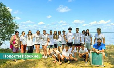 ФОТО: летние приключения латвийской и украинской молодежи на озере Разна.