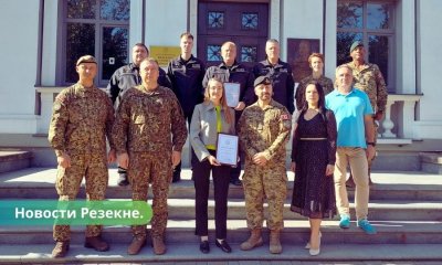 Самоуправление Резекне получило благодарность от военных.