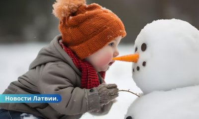 Синоптики рассказали, когда в Латвии ожидается первый снег.