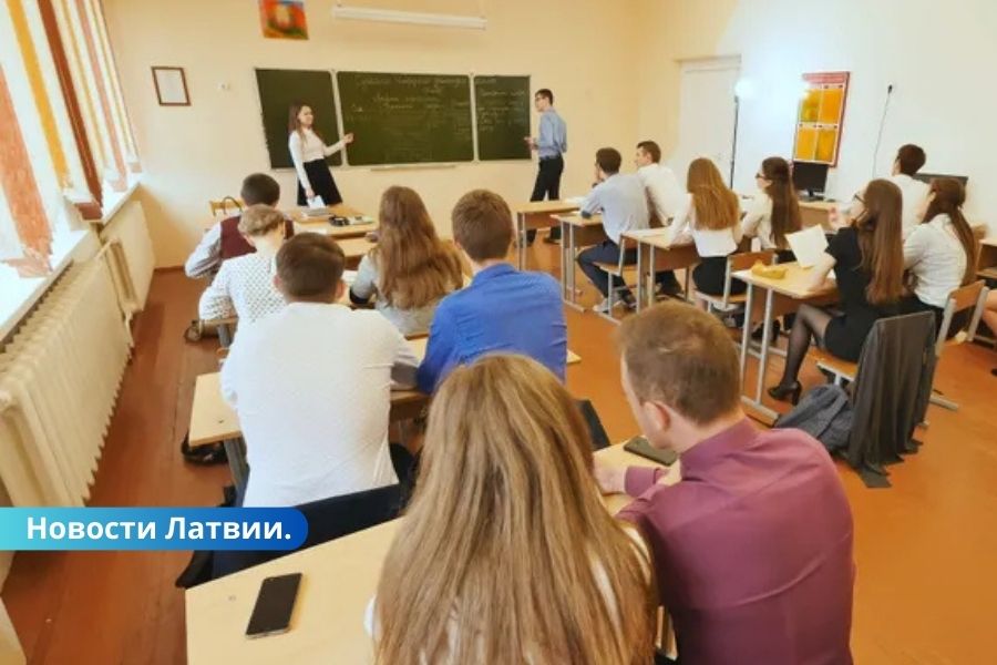 Специалисты: занятия в школах Латвии должны начинаться позже. Подростки слишком рано просыпаются.