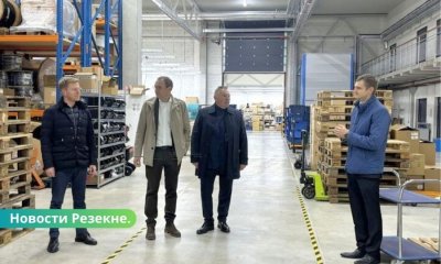 В Резекне открыто новое производство предприятия "OptoElektronika LV".