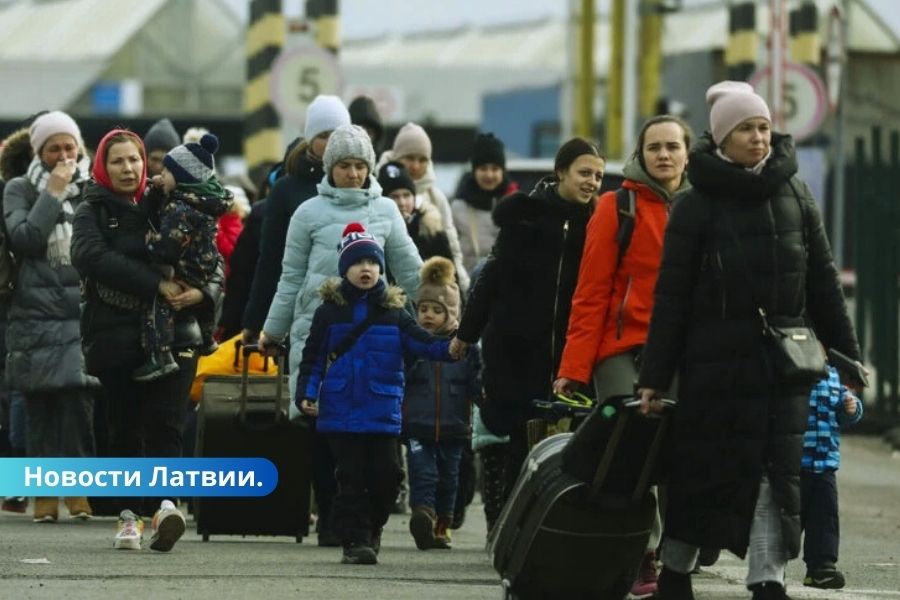 Латвия выделит более 30 000 евро на медицинскую помощь беженцам.