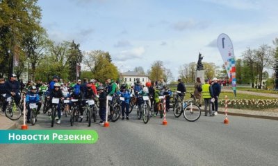 Велопраздник в Резекне: узнайте, сколько человек приняли участие в велопробеге.