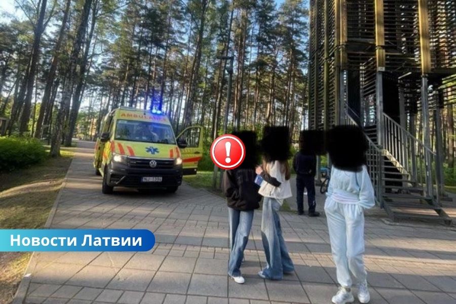 Трагедия в Дзинтари: мужчина погиб, упав со смотровой башни.