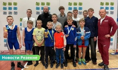 Юные борцы из Резекне с триумфом вернулись с международного турнира в Литве.