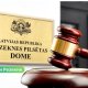 Satversmes tiesa признала отстранение Думы Барташевича законной.