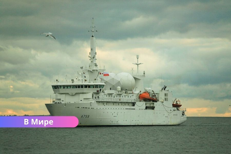 Французский военный корабль начал наблюдение за кораблями РФ в Балтийском море.