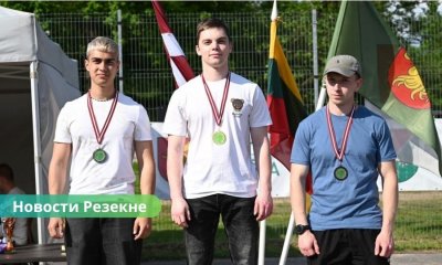 Резекненский спортсмен Илья Собакин завоевал бронзу на чемпионате Латвии по жиму штанги лежа.