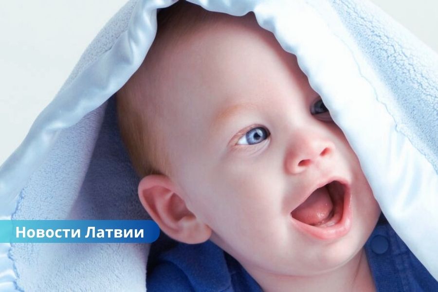 Рождаемость в Латвии продолжает снижаться: за четыре месяца — минус 13,9%