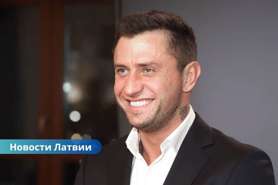ВИДЕО: Прилучный отреагировал с сарказмом на запрет въезда в Латвию.