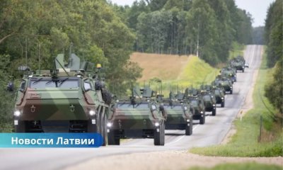 Латвия передаст Украине 42 бронемашины Patria 6x6 и военную технику.