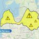 Внимание: сильные ливни с градом и грозы накроют Латвию вечером в воскресенье.