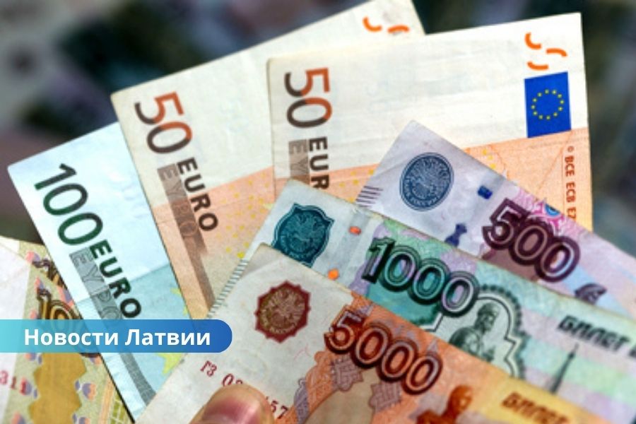 Российские пенсионеры в Латвии и Эстонии остались без выплат: в чём причина?