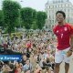 Всемирно известный стример IShowSpeed посетил Ригу: хлеб, дерево и латышская кухня.