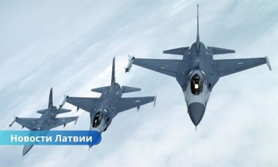 НАТО, патрулирование неба Балтии, польские пилоты, румынские пилоты, истребители F-16, Латвия, Литва, Шяуляй, охрана воздушного пространства ВИДЕО: небо Балтии: над Латвией летают польские и румынские истребители F-16.