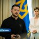 Президент Зеленский наградил главу МИД Латвии Байбу Браже орденом за поддержку Украины.