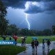 🌧️ Синоптики предупредили: в воскресенье Латвию накроют дожди и грозы.