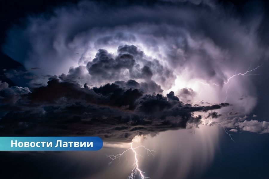 Гроза и похолодание: прогноз погоды на ночь и субботу.