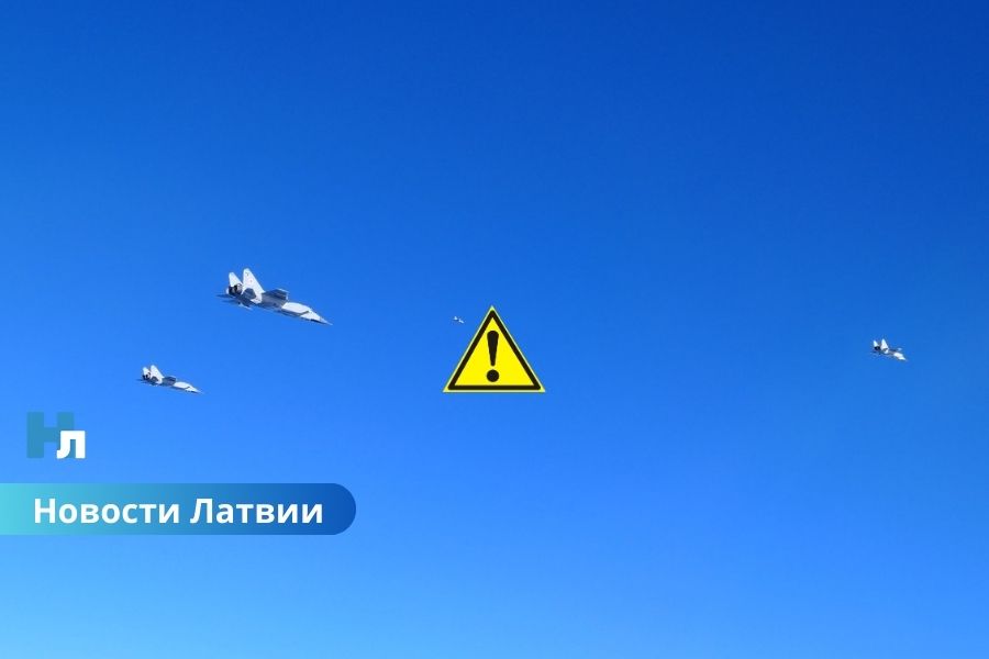 У берегов Латвии венгерские Gripen перехватили пять российских истребителей.
