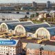 KNAB проводит обыски на Рижском Центральном рынке: пятеро под подозрением во взяточничестве.