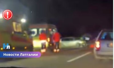 🚨 ФОТО: Серьёзное ДТП на трассе Даугавпилс — Резекне: двое в тяжёлом состоянии.