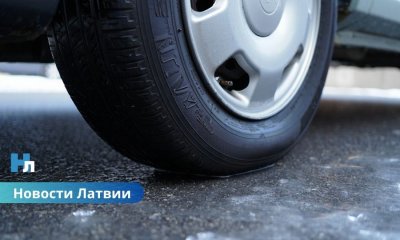 Черный лёд уже на дорогах: эксперты призывают менять шины.