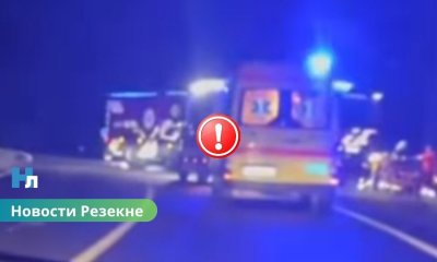 Трагическая авария под Резекне: в лобовом столкновении погиб подросток.