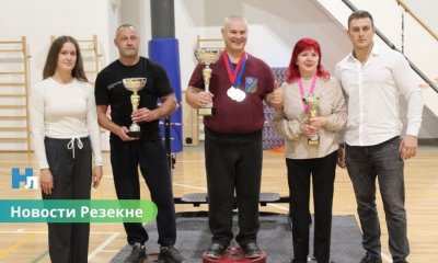 Резекне принял открытый чемпионат по жиму штанги лежа: более сотни спортсменов и второе место у хозяев!