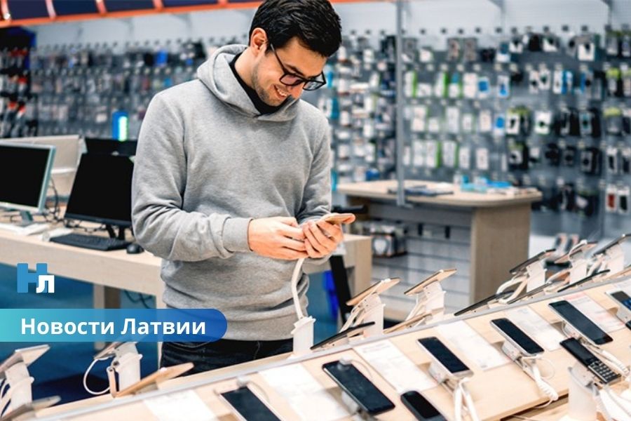 В Латвии ужесточат покупку телефонов и другой электронике в рассрочку: вводятся новые правила и проверки платежеспособности
