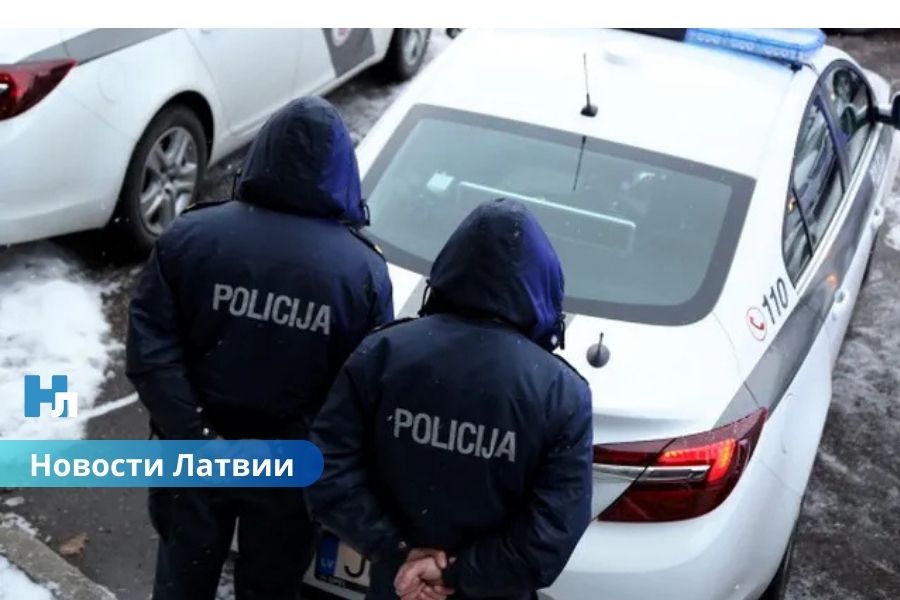 В Риге автомобиль Lexus насмерть сбил пешехода: полиция сообщает тревожную статистику ДТП за сутки.