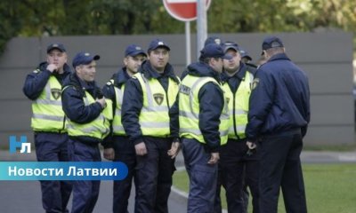 Полиция готовится к массовому протесту на Домской площади — ожидаются ограничения движения.