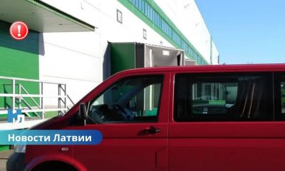 Мужчина в Риге пытался уговорить девятилетнего мальчика сесть к нему в микроавтобус: полиция ищет подозреваемого.