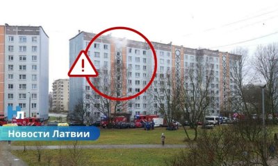 🔥 ВИДЕО ⟩ пожар в Риге: двое пострадали, 17 жителей эвакуированы из горящего дома.